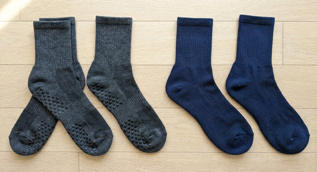 Grip Socks vs Normal Socks: What Is the Difference and Which Should You Choose?