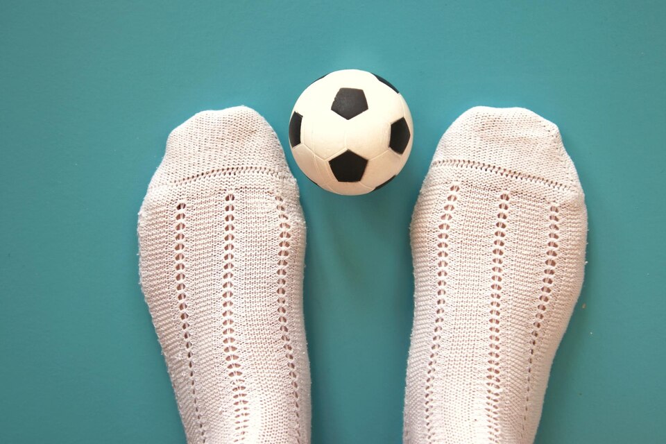 How Bulk Grip Socks Benefit Teams and Clubs