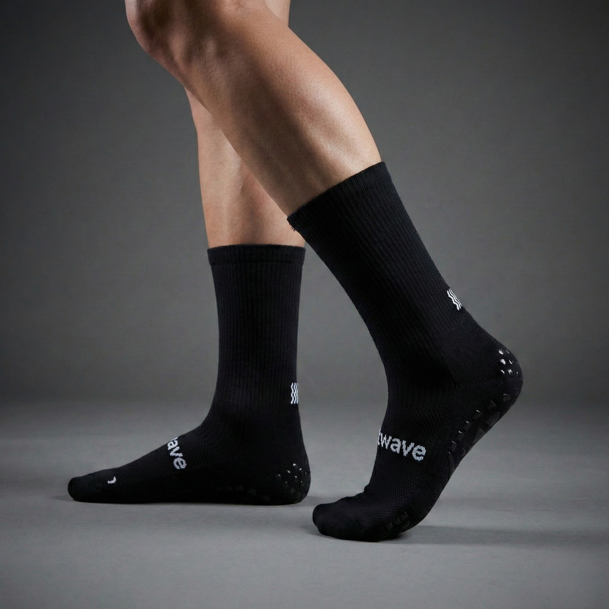 ELITE GRIP SOCKS: BLACK